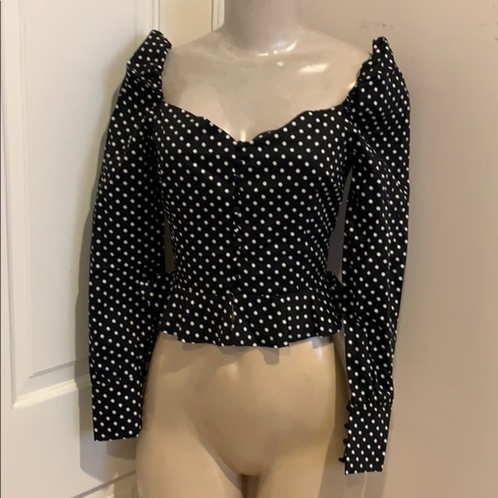 New Polka dots black white top long sleeve size XS